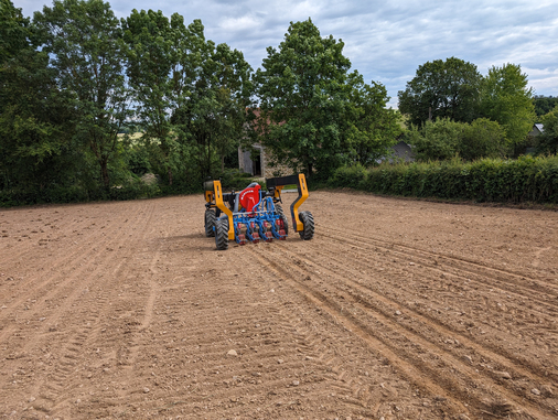 Toogo Robot in field